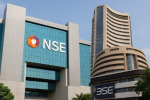 Difference between NSE and BSE (2025 Guide) Which is Better for Beginners ?